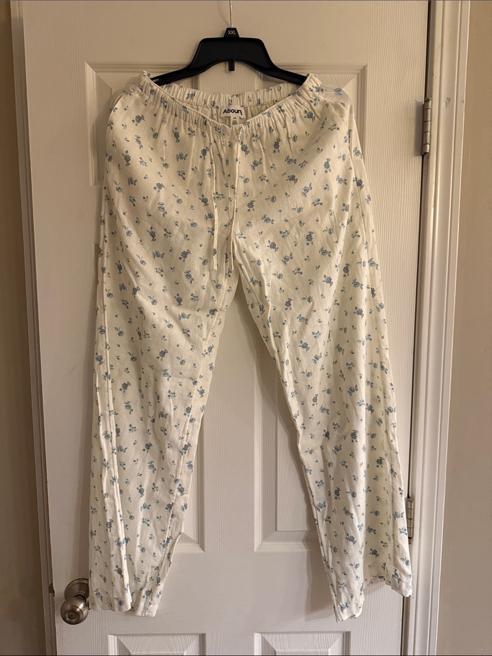 Abound Cream linen pants with Light Blue Floral Print